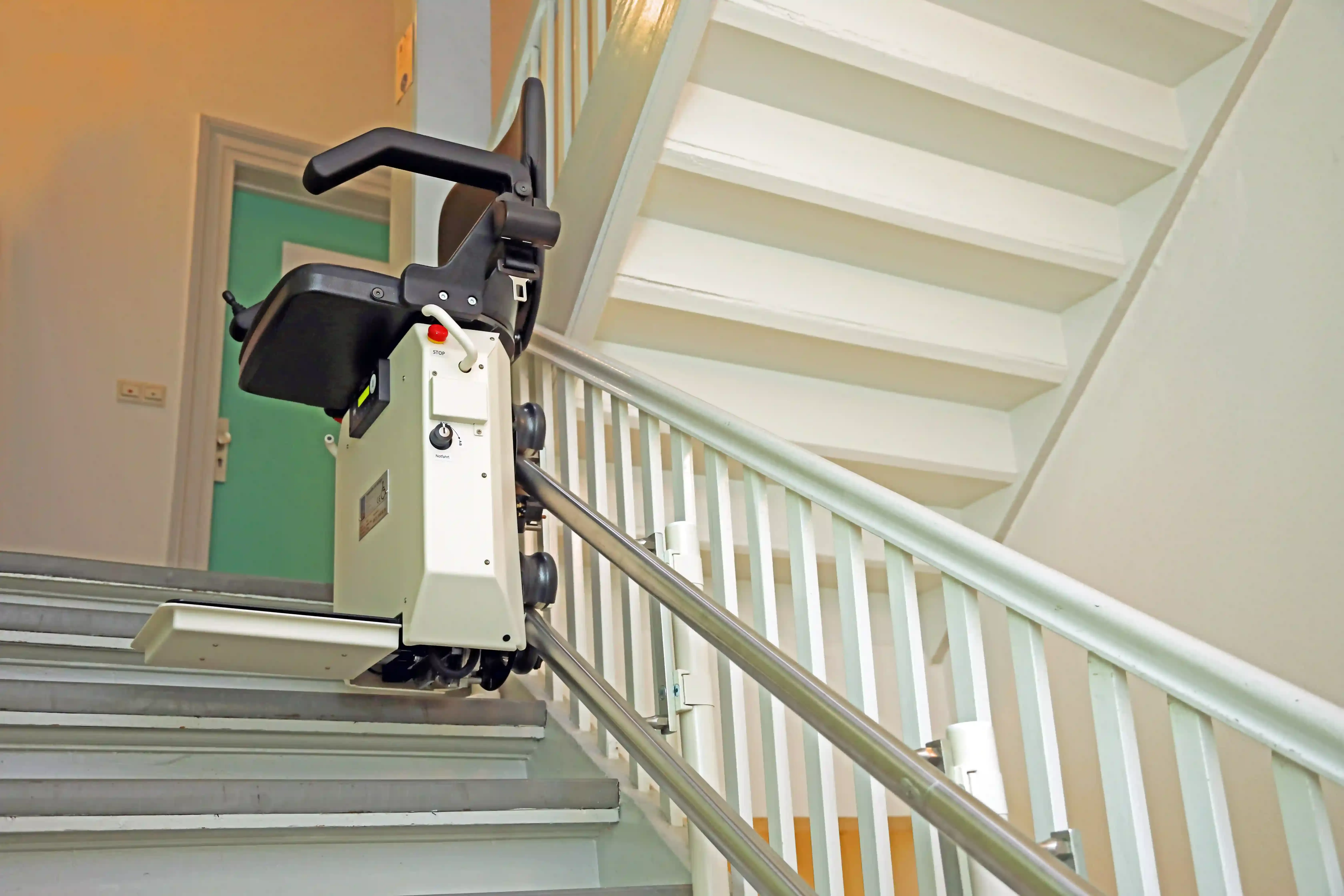 Image monte escalier 5 occasion monte escalier